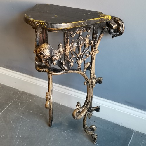 211 - Coalbrookdale cast iron console table, bears registrtion number and kite mark, 52 cm wide, 31 cm dee... 