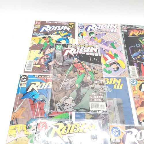 304 - 17 x Robin comics inc annuals