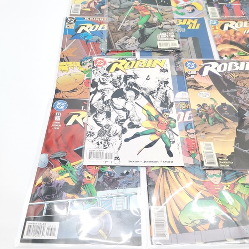 304 - 17 x Robin comics inc annuals