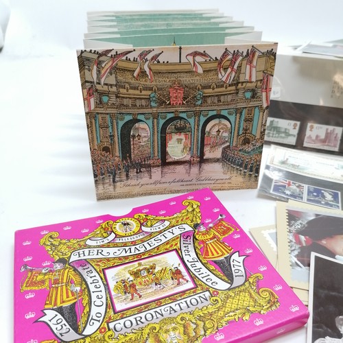 309 - Quantity of Royalty related stamps, postcards and a 3D pull out commemerating 1977 jubilee