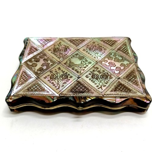 317 - Tortoiseshell and mother of pearl purse with dedication to interior dated 1872- 8cm x 11cm - no obvi... 