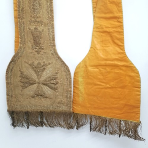 192 - Antique early 19th century pair of religious embroidered priests adornments with gold braid detail -... 