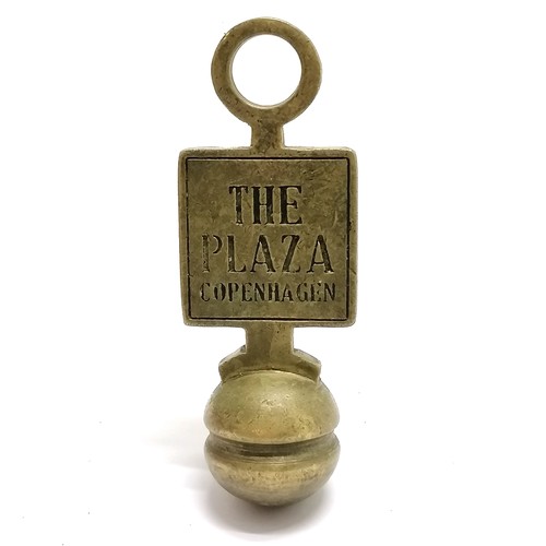 200 - The Plaza Copenhagen hotel vintage key fob #105 - 9cm drop