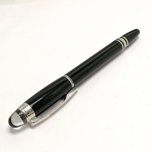 202 - Mont Blanc Starwalker precious resin fineliner in original box with instructions and outer box (a/f)... 