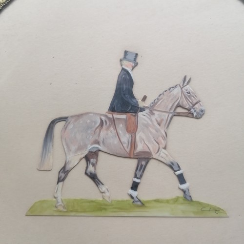 206 - Vintage set of 8 x place mats with hand painted cut outs of hunting / equine interest - 20cm diamete... 