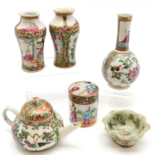 33 - Qty of Chinese Cantonese porcelain inc teapot, pair of baluster vases (8.5cm), lidded cylindrical po... 