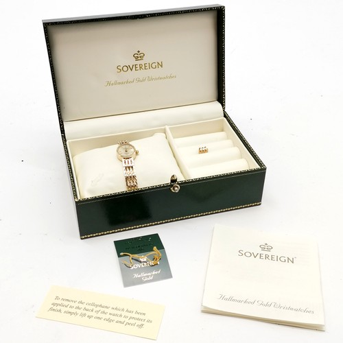 Sovereign ladies 9ct hallmarked gold ladies quartz wristwatch on 9ct
