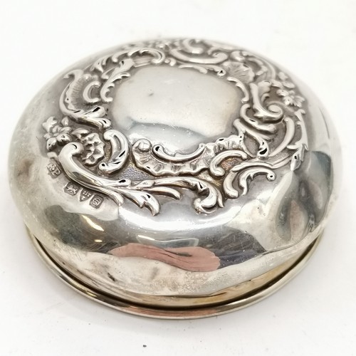 848 - Antique globe and shaft silver topped scent bottle (by Charles Mappin?) 13.5cm high with no obvious ... 