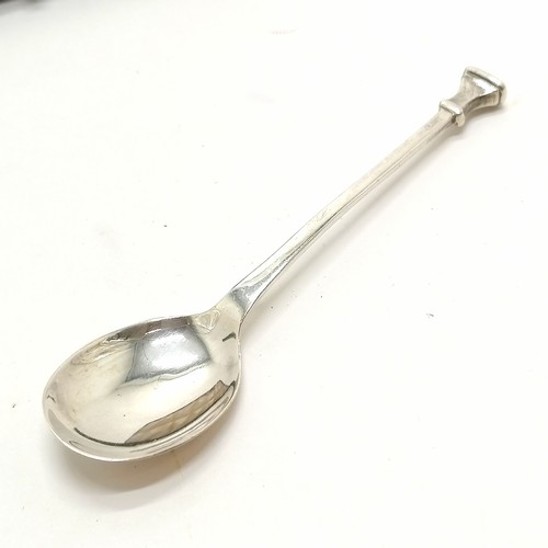 860 - 1939 silver set of 6 teaspoons by Viners in original retail box - spoons 11cm & 59g