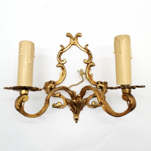 76 - 3 x pairs of vintage brass wall lights in classical styles - longest (with bow detail) 33cm high