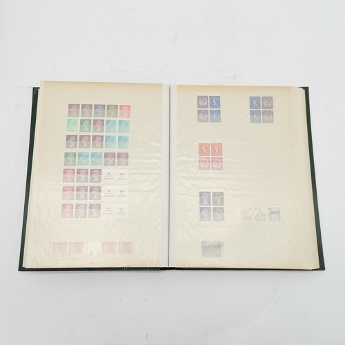 96 - Green stockbook with mixed collection inc small amount of commonwealth and GB inc 4 x Wedgwood bookl... 