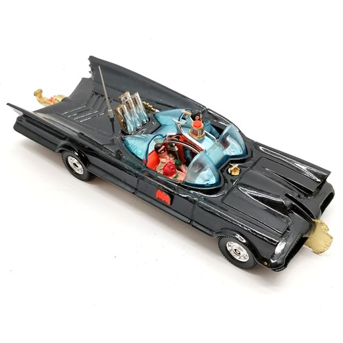 141 - Vintage 1976 Corgi 267 Batmobile in original box with both figurines - Batmobile in very good condit... 