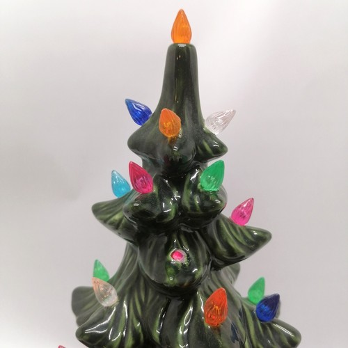 145 - Atlantic ceramic Christmas tree that lights up in 2 parts, total height 45cm x 32cm diameter - has 1... 