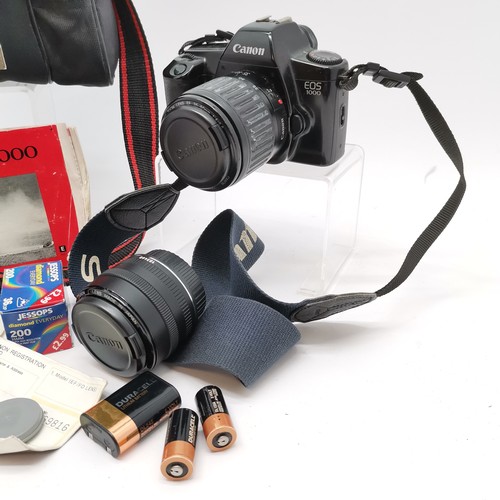 160 - Voigtländer Vito CL camera in original carry case and outer box t/w Canon EOS 1000 35ml camera with ... 