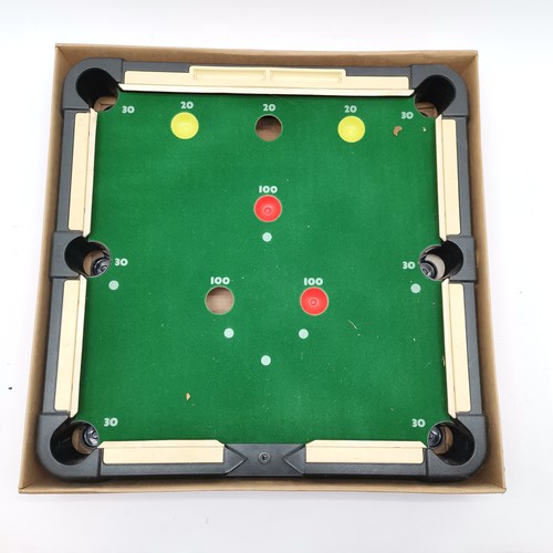 167 - Sid James boxed Aurora Shooter Snooker - box 61cm square and has wear