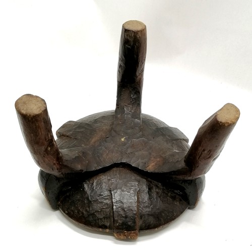 195 - Antique African 3 legged gogo stool (Tanzania) - 31cm diameter x 25cm high & has some surface scuffs... 