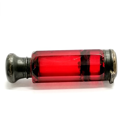 230 - Antique cranberry cut glass double ended scent bottle / vinaigrette with unmarkd silver fittings - 8... 