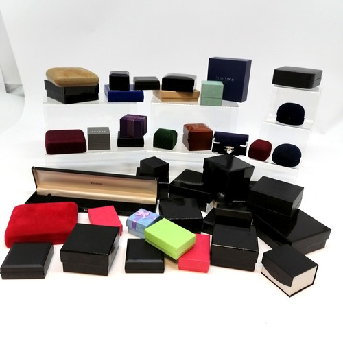 457 - Qty of mostly jewellery boxes