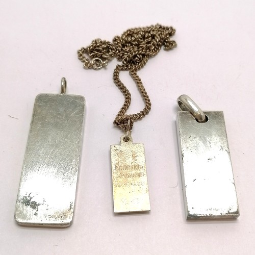 530 - 3 x silver ingot pendants (1 on 50cm silver chain) - total weight (lot) 78g