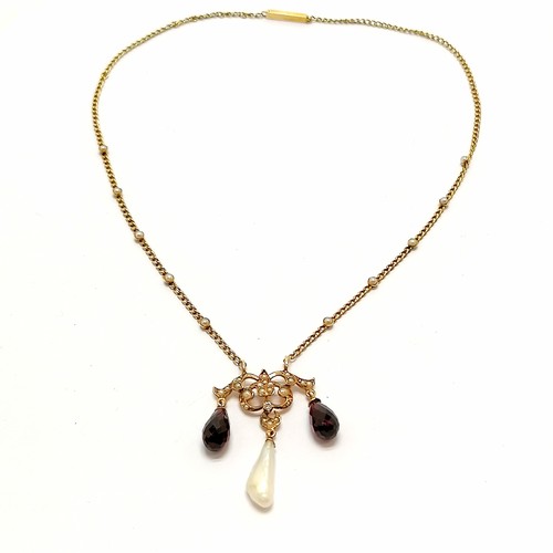 553 - Antique unmarked gold garnet / pearl / diamond set necklet - approx 34cm & 7g total weight ~ garnets... 