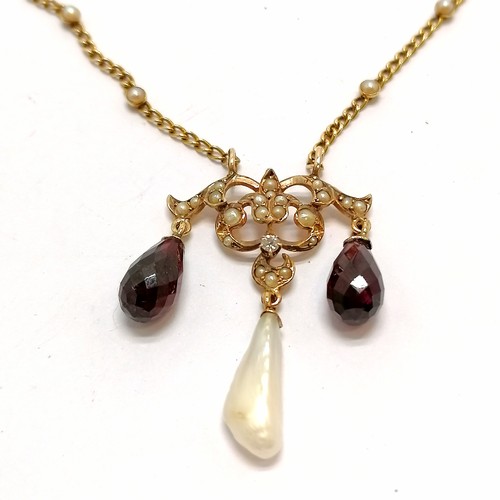 553 - Antique unmarked gold garnet / pearl / diamond set necklet - approx 34cm & 7g total weight ~ garnets... 