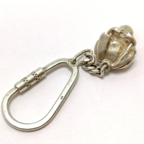 615 - Silver hallmarked frog keychain - 7cm long & 14.6g