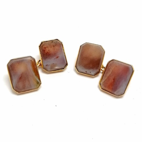 620 - Antique pair of unmarked gold (touch tests as 15ct) agate stone set cufflinks - 9.3g total weight