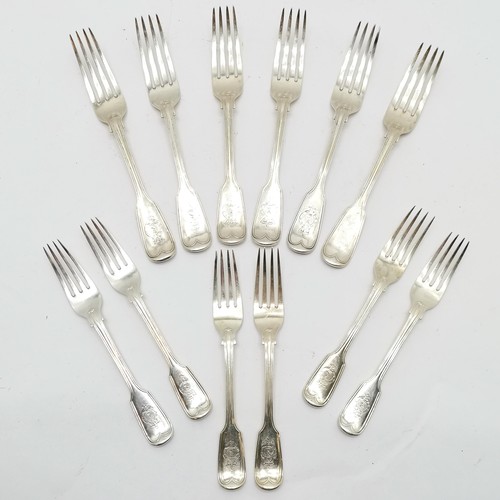 819 - 1854 Silver flatware by Chawner & Co (George William Adams) fiddle and thread pattern comprising x35... 