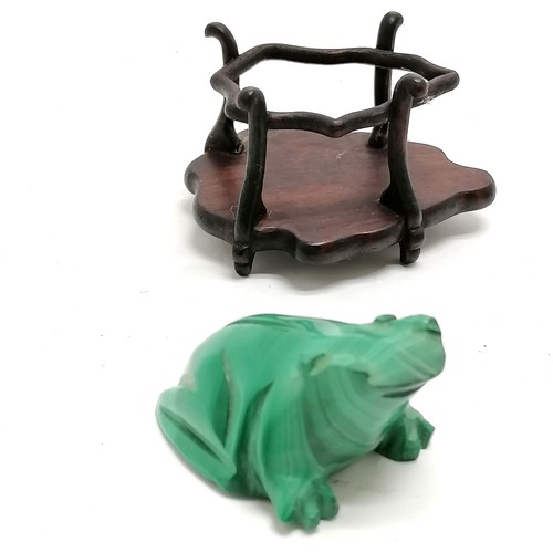 20 - Hand carved malachite frog on Oriental hand carved stand - total height 6.5cm