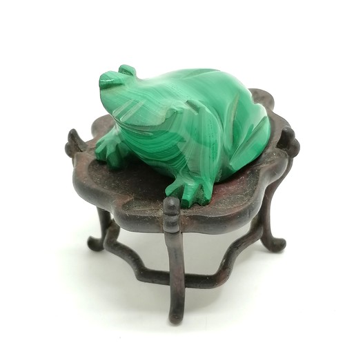 20 - Hand carved malachite frog on Oriental hand carved stand - total height 6.5cm