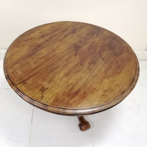 45 - Antique Rosewood circular tip top breakfast table, on tripod base, in good condition, 114 cm diamete... 