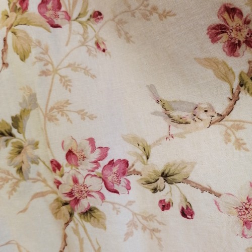 57 - Pair of vintage cream background curtains decorated with roses, birds and butterflies, each curtain ... 