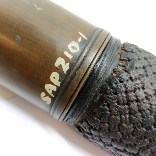 108 - Antique single draw nautical night or day telescope by Harris & Sons (London) ? ~ 89cm extended leng... 