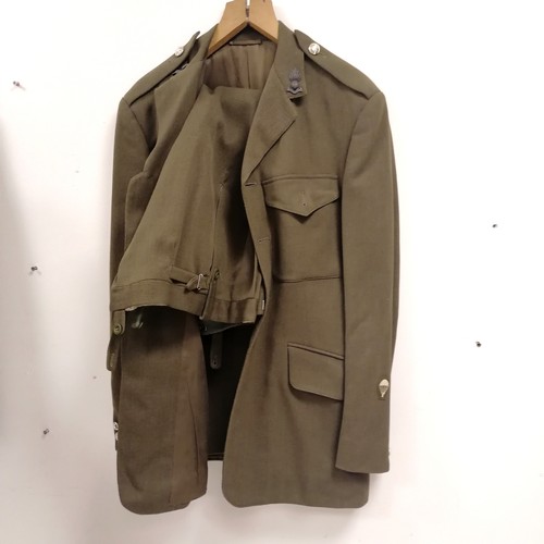 169 - 3 Royal Artillery Officers tunics, 2 sets with trousers C 1966-70 96cm chest approx. 1 jacket has a ... 