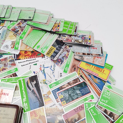 201 - Large qty of phonecards inc some unused, prison, mercurycard etc