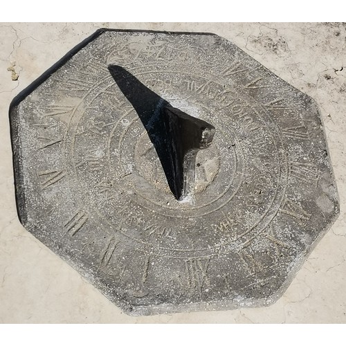 22 - Lead sundial 21 cm diameter.