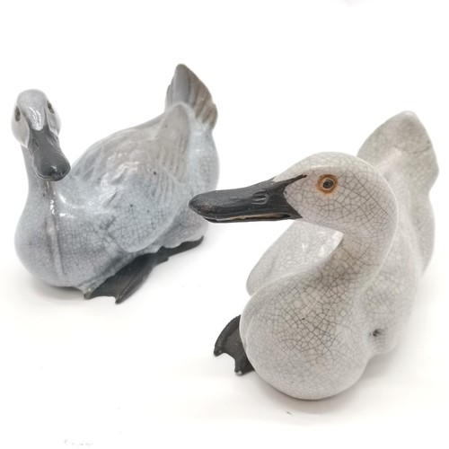 159 - 2 x crackle glaze Oriental Chinese duck figures - tallest 9.5cm & both have losses & old repairs