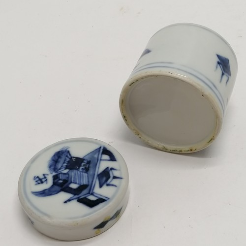 166 - 1 Owner collection of 22 x antique Chinese blue & white vessels inc brushpots, tea cannisters with w... 