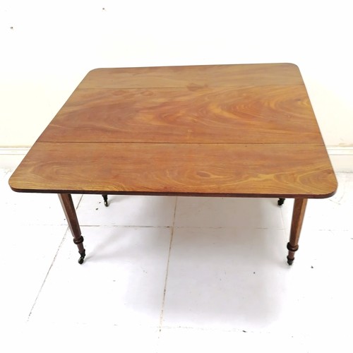 181 - Antique Victorian mahogany drop leaf Pembroke table with drawer to one end - slight chip on 1 leaf a... 