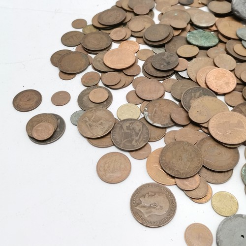 222 - Qty of coins in a Natural nut mix tub