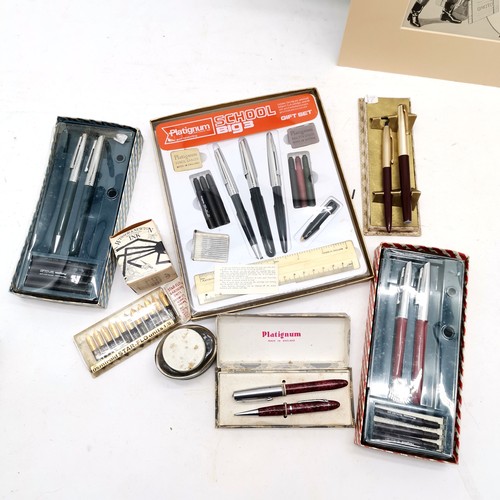 253 - Collection of vintage pens / pencils inc boxed Platignum, Conway Stewart, Golmet, adverts etc - some... 