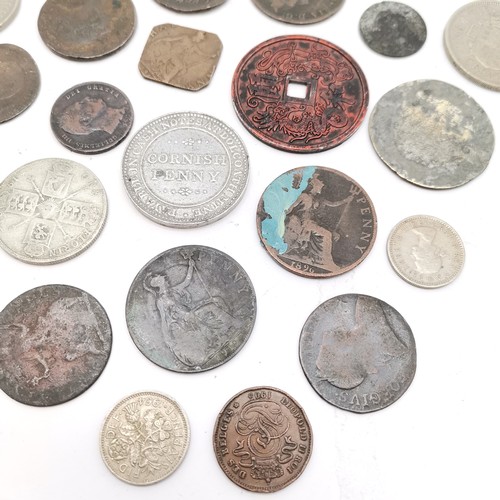 262 - Qty of coins, tokens etc inc silver