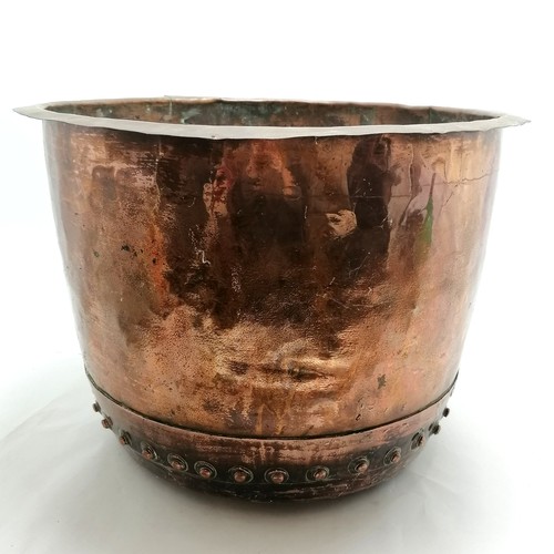 318 - Antique copper coal bin - 50cm diameter x 35cm high & in good used condition