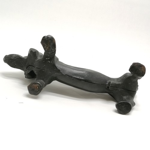 324 - Cast iron dachshund boot scraper - 38cm long with no obvious damage