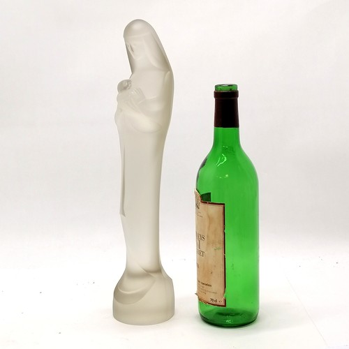 369 - Leerdam frosted glass figure of Madonna with child by Stef Uiterwaal - 37cm high with no obvious dam... 