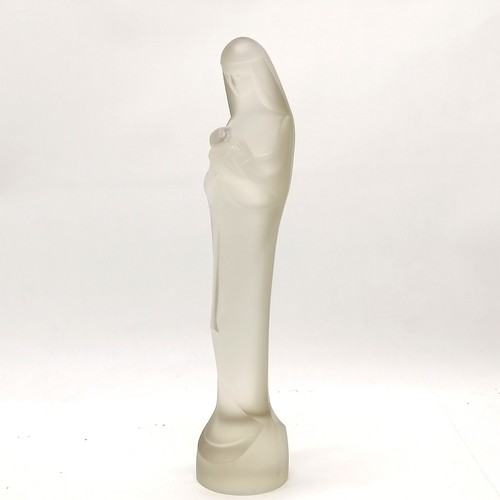 369 - Leerdam frosted glass figure of Madonna with child by Stef Uiterwaal - 37cm high with no obvious dam... 