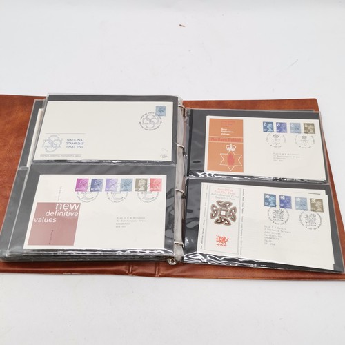 406 - Collection of 14 x stamp albums as follows i) green stockbook with small qty of used commonwealth in... 