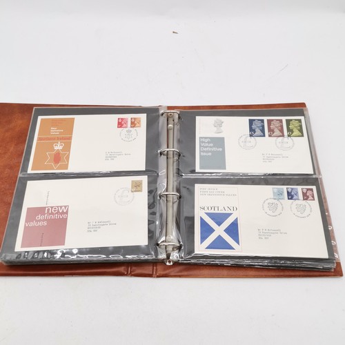 406 - Collection of 14 x stamp albums as follows i) green stockbook with small qty of used commonwealth in... 