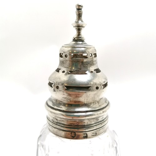 722 - 3 x Georgian silver mounted condiment bottles with cut detail to glass - 18cm high with no obvious d... 