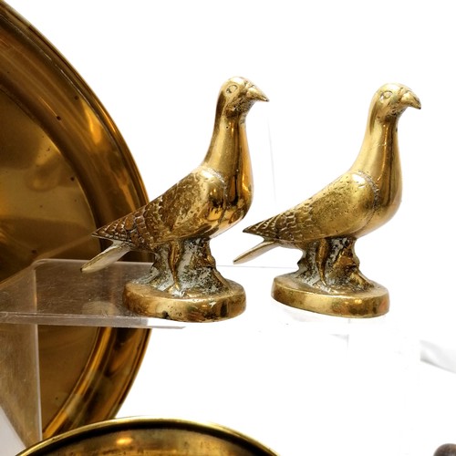 47 - Qty of metalware inc pair of unusual brass pigeons (10cm high), 3 wise monkey matchstriker, chestnut... 